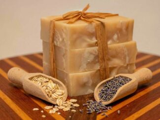 Goat Milk Soap, 4 oz Handmade Bar - Lavender Oatmeal